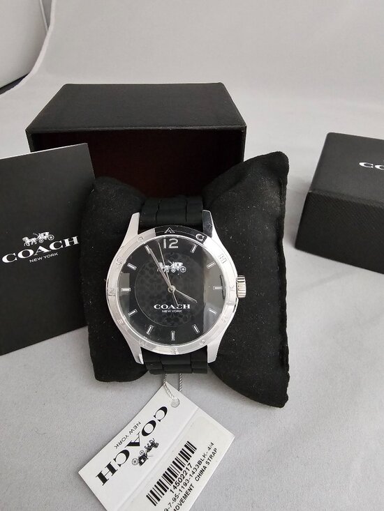 ESQ by Movado One Watch Unisex 42mm Purple Silicone Blue Band ES.50.3.29.569 New ESQ BY Movado Products for Sale up to 90% Off Retail: Poshmark main image 4